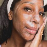 Camilla de Lucas Instagram - O skincare perfeito existe e eu posso provar! Os 4 produtos são adaptados para a pele brasileira garantindo limpeza, tratamento anti-idade/antissinais e hidratação profunda que preenche ao mesmo tempo que controla a oleosidade por 12 horas! Só podia ser @lorealparis ✨💗 #publicidade #RotinaDuploPoder #DuploPoderRevitalift #SolarExpertise #VeraoDosSonhos
