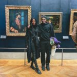 Camilla de Lucas Instagram - Gente, a Mona Lisa é minúscula porém cheia de fãs. Já posso dizer que vi o que da Vinci aprontou lá em 1.500 Louvre Museum Paris