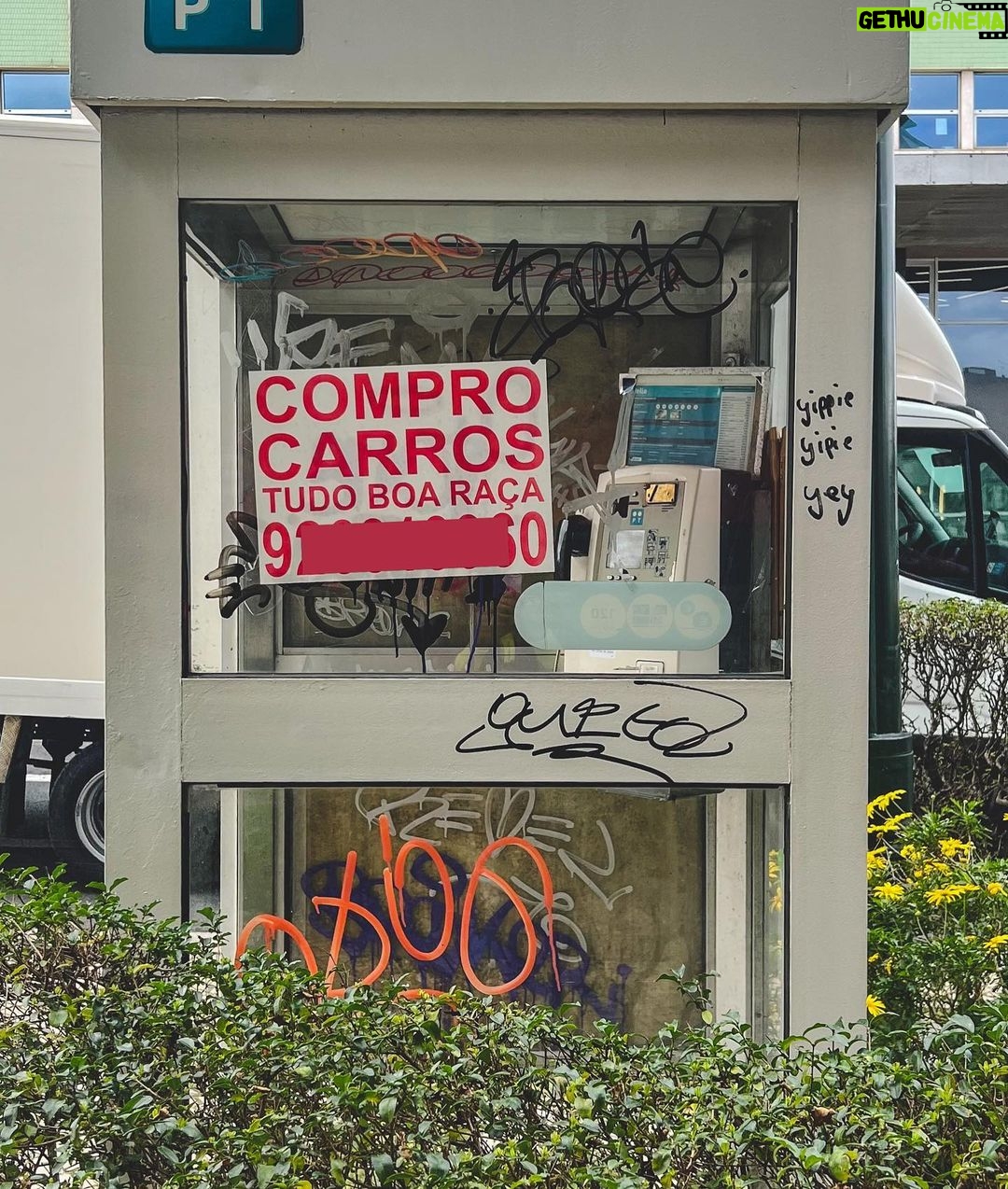 Camilla de Lucas Instagram - como as bloguers batem perna em lisboa de salto? juro, das 13:00 as 22:00 s贸 andando. Aqui foi rol锚 vibe de moradora 馃嚨馃嚬 Lisbon, Portugal