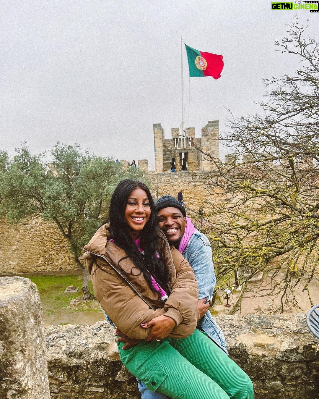 Camilla de Lucas Instagram - Apaixonada por esse lugar! Como vcs indicaram muito, amanhã partiu PORTO. Quem vive aí? Me conta onde tenho que conhecer… 🇵🇹 Lisbon, Portugal