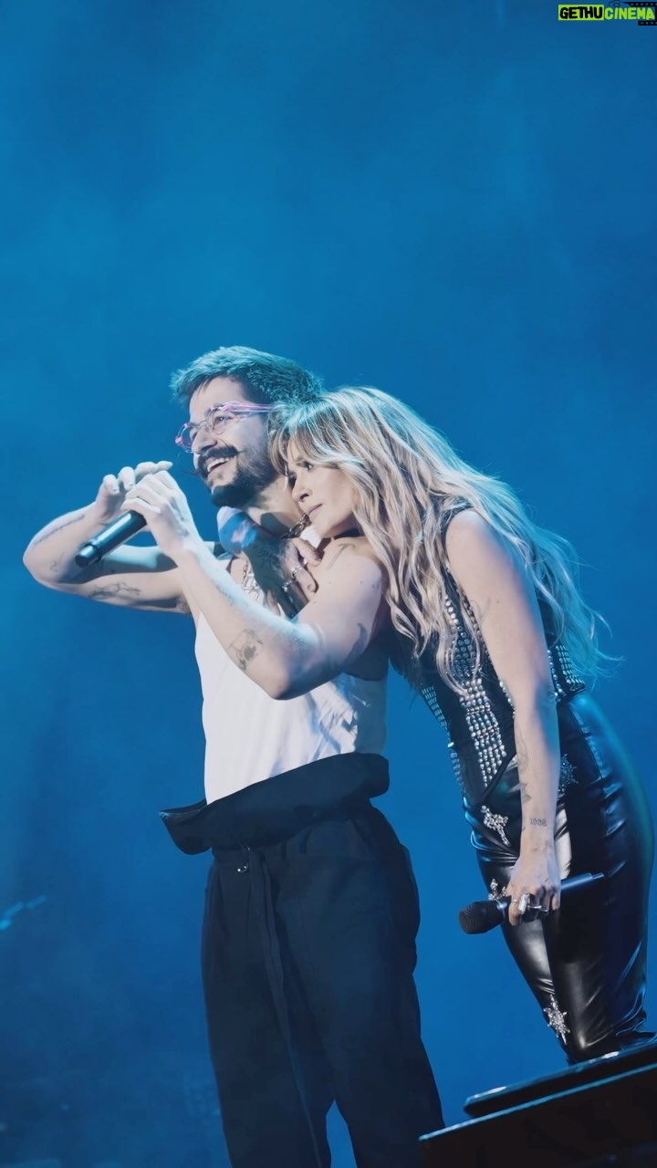Camilo Instagram - Te amo Puerto Rico 🇵🇷 ♥️ ⛺️ Gracias @kanygarcia por invitarme a acompañarte en una noche tan especial. Eres grande. Te admiro hasta el cielo. ♥️🚢 Nos vemos el 26 de Octubre Tribu de PR🏝️