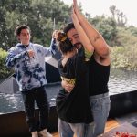 Camilo Instagram - Vayámonos de aquiii porque chilló con @camilo y @evaluna 🔥🦐 #quechille #PLIS