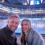 Candace Cameron-Bure Instagram - Sing it with me…it’s up to you, New York, NEWWWW YORKKKKKKK 🎶