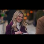 Candace Cameron-Bure Instagram - TONIGHT IS THE NIGHT ✨ My Christmas Hero premiers on @gactv at 8/7c Comment below and tell me if you’ll be tuning in!!! If you haven’t already, make sure to text the word CHRISTMAS to 877-999-1225 to find the #greatamericanfamily channel ❤️