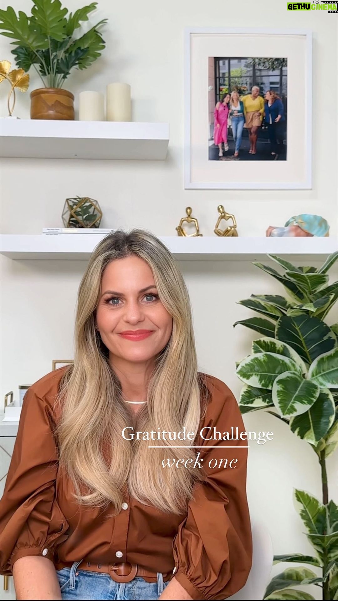 Candace Cameron-Bure Instagram - JOIN IN and ride the wave of gratitude with me as we enter into this season of thanksgiving 🌊🍂🙏🏼 It’s amazing how just starting your day with gratitude can change your entire perspective in general. My first 3 things I am grateful for are : ✨ A job that I love ✨ Incredible food that I get to enjoy, mainly made by my husband ✨ THIS COMMUNITY The 3 people I am choosing to tag to start my wave is… @liz_dalicandro + @andrearegalado + @grace_strobel NOW ITS YOUR TURN! Here’s what to do— • creat a post— it can be a video, or a photo on your own page or on your story • tell me 3 things you are grateful for • tag 3 people to challenge to do the same • tag me!! I want to see it all, so make sure to tag me 💛