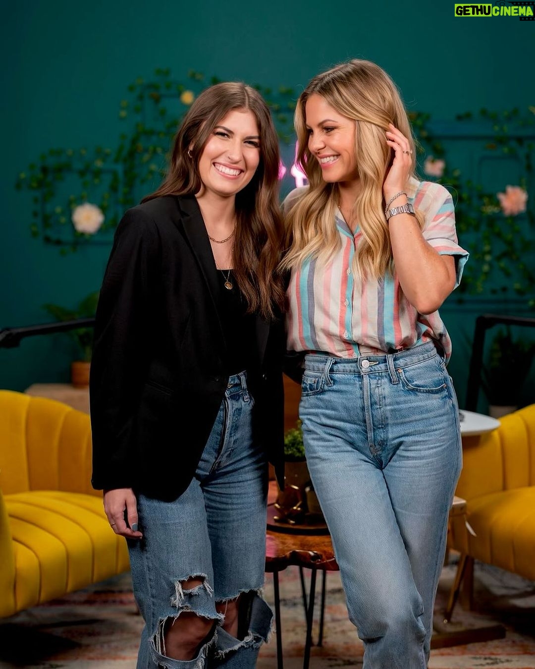 Candace Cameron-Bure Instagram - Congratulations to this incredibly talented lady @katynicholemusic for winning NEW ARTIST OF THE YEAR at the Dove Awards 👏🏼 You are such a light and I feel honored to not only know you, but to have also had you as a guest on the @candacecameronburepodcast 💕✨ Tell Katy congratulations in the comments below!!