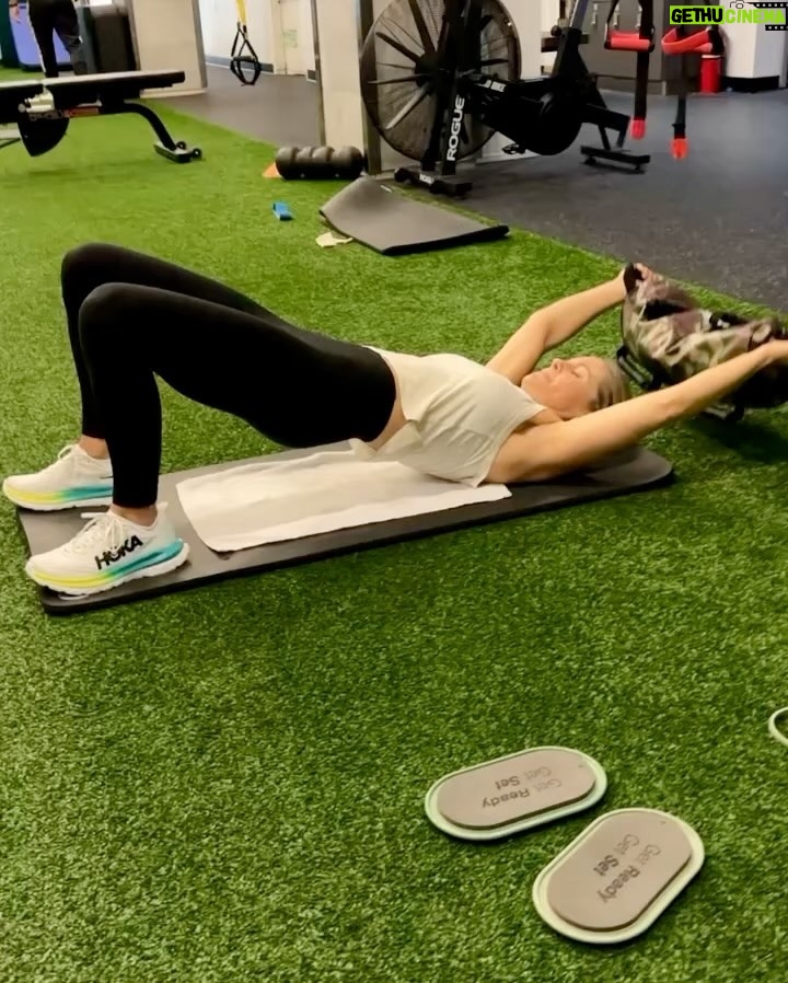 Candace Cameron-Bure Instagram - LOVED reading this article @kirastokesfit did for @womenshealthmag ๐๐ผ๐๐ผ๐ช๐ผโฆbeen working out with Kira for 9 years (and counting) and no one has ever made me feel so STRONG and so good in my own skin like she does. I love you Kira!! โค๏ธ