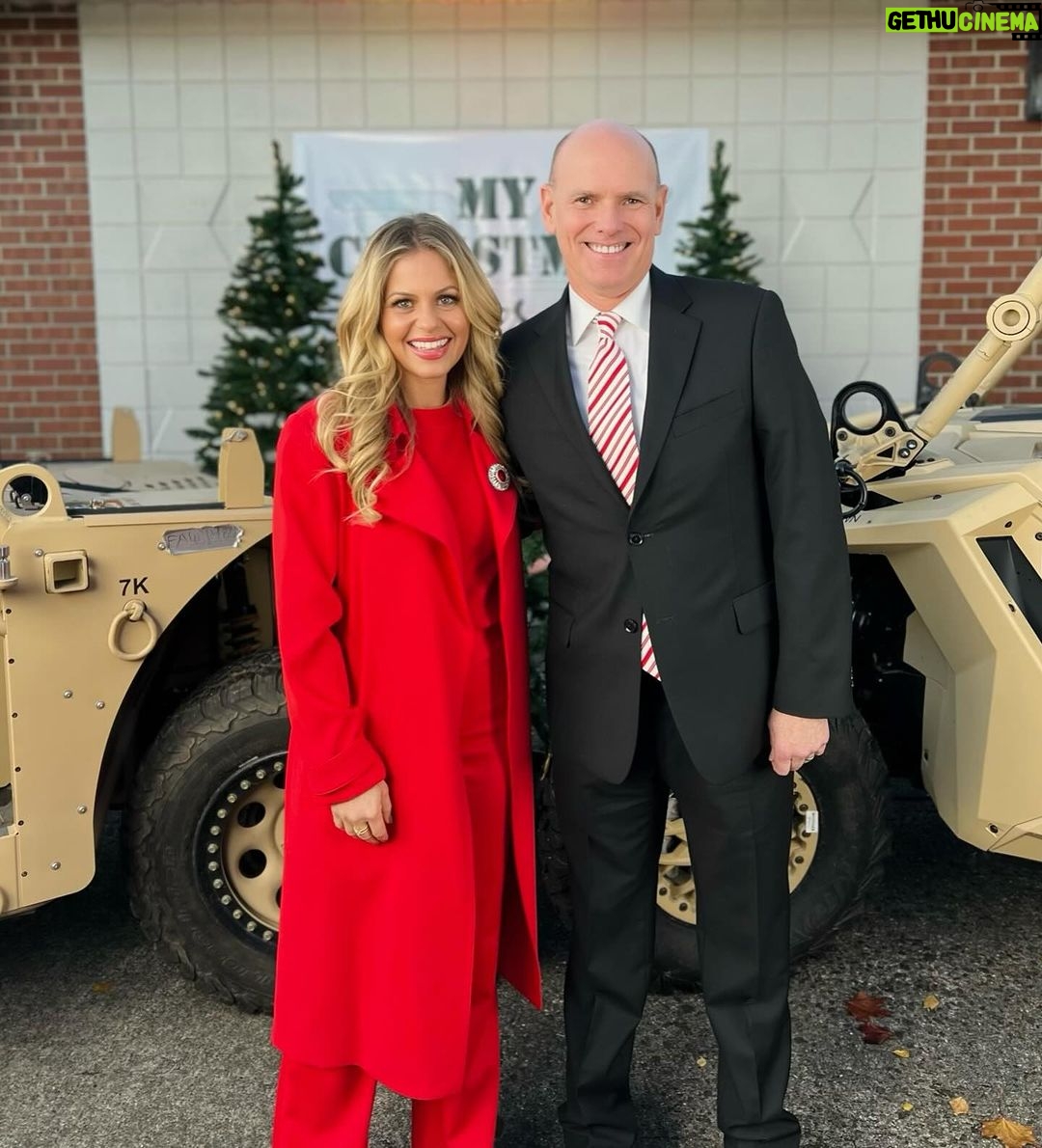 Candace Cameron-Bure Instagram - About last night ❤️✨ @gactv + @candyrock.entertainment put on an event to premiere our upcoming Christmas movie ‘My Christmas Hero’ for all the military families at Joint Base Lewis-McChord. It was such a joy to see and meet ALL that came out to watch!! You can tune into #greatamericanfamily on November 24th at 8/7c! Mcchord Air Force Base, Washington
