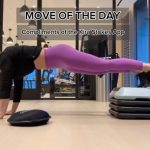 Candace Cameron-Bure Instagram - Core and MORE move of the day, courtesy of the @kirastokesfit APP 💪🏼 Take your plank up a notch by adding a pull through with your Kira sandbell OR dumbbell. Elevate your feet on the Stoked Step for an added challenge for your shoulders and core. Keep your hips and shoulders as square as possible to tap into your deep core muscles. You can modify this move by performing on the floor in either full plank or a modified plank on your knees. Happy workout 👊🏼!! You’ve got this!!