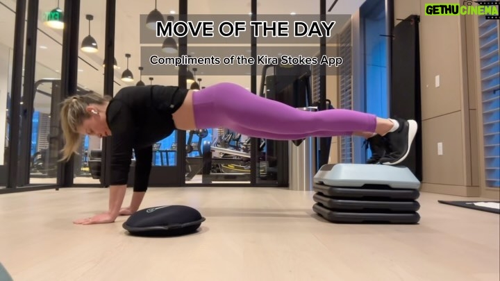 Candace Cameron-Bure Instagram - Core and MORE move of the day, courtesy of the @kirastokesfit APP 💪🏼 Take your plank up a notch by adding a pull through with your Kira sandbell OR dumbbell. Elevate your feet on the Stoked Step for an added challenge for your shoulders and core. Keep your hips and shoulders as square as possible to tap into your deep core muscles. You can modify this move by performing on the floor in either full plank or a modified plank on your knees. Happy workout 👊🏼!! You’ve got this!!