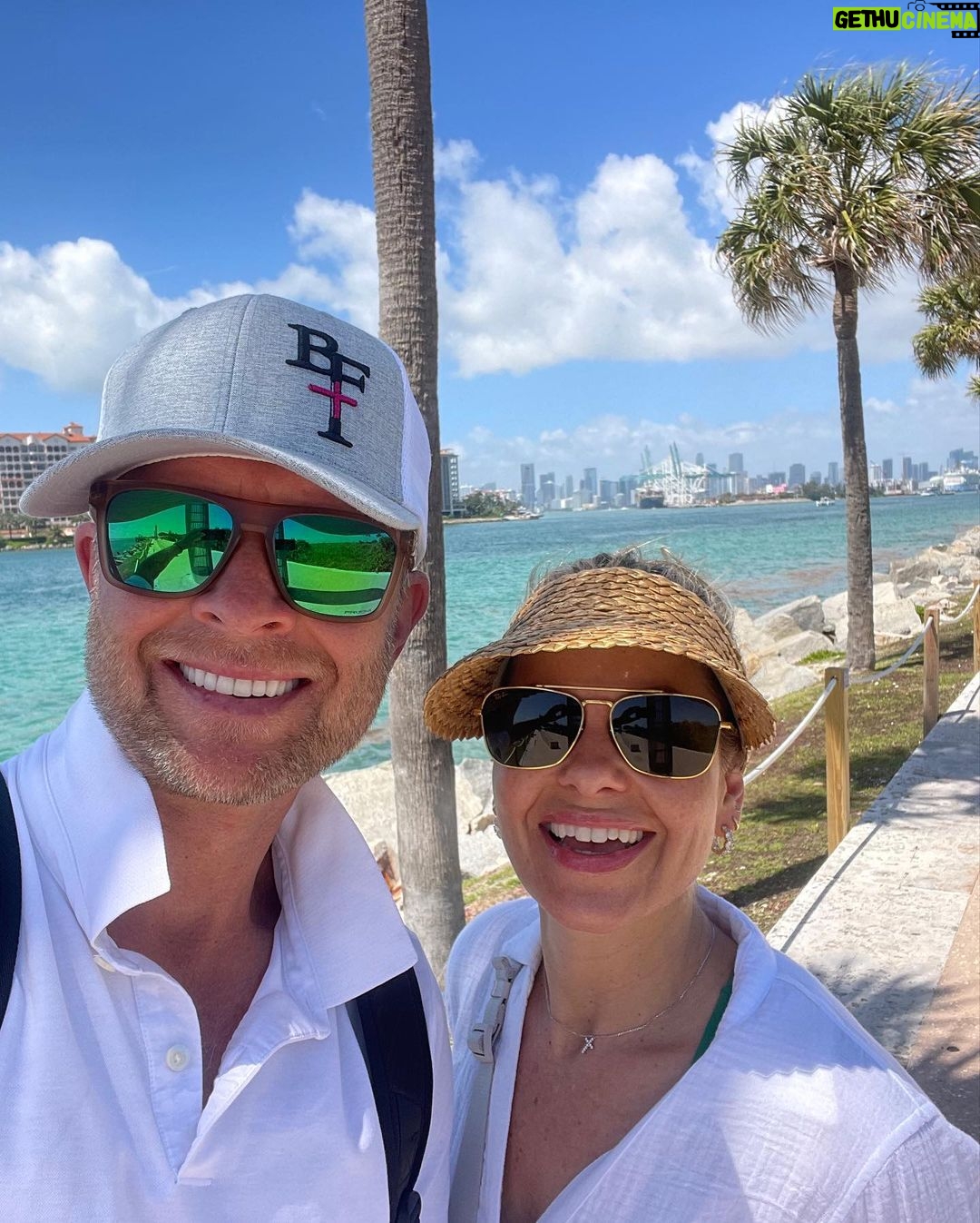 Candace Cameron-Bure Instagram - March Miami drop 🏖️ 👙 🍣 🚲