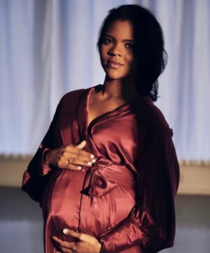 Candace Owens Instagram - I am late posting these photos (because breastfeeding is a full time job), but at 40 weeks pregnant I did this wonderful maternity shoot with the Daily Wire, as well as a long-ranging interview regarding my fears about motherhood, plus my take on the state of politics today. 

Link in bio to article. ❤️ 

Photos: Robby Klein
Make up: @richfacemakeup
Style: @natelay