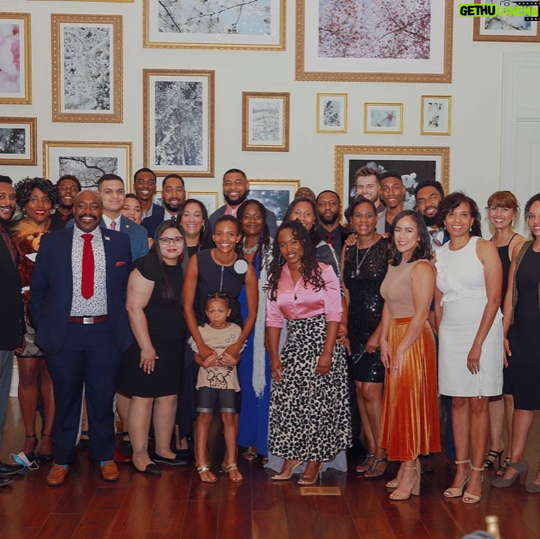 Candace Owens Instagram - “What does Candace do to help the black community?” I rarely respond to my critics but with so many wins in these past few months, today felt like the right time. People said BLEXIT was a pipe dream. They said it would never happen. People said my career would last 15 minutes. Three years later, and BLEXIT (BLACK EXIT) is a 501c3 charity with all minority employees with offices open in our nation’s capital. Now BLEXIT has 25 state chapters. Now BLEXIT is feeding the homeless Now BLEXIT hosts inner city “block parties” and “back the blue” events to get young black children familiar with the law enforcement officers that are there to serve and protect them. Now BLEXIT has hosted 10 sold-out rallies, mending relations between the blacks and whites that have been fractured by a divisive mainstream media narrative. Now BLEXIT controls a “rebuilding black America” fund, which has thus far granted over 150,000$ to black business owners who had their stores destroyed by the destructive black lives matter protests. Now my book, blackout, sold 100,000 copies in the first 24 hours that it went on sale. Now I’m a best-selling author, and people are reading about my future vision While people focused on trying to destroy us, we built and we built and we built. While people spent their energy betting against us, mocking us— we took the high road and built further. So this post is for the all the people who bet against us. We honestly wouldn’t be here without your everyday commitment to remind us why we fight. It must have been really tough for you all to realize that you can’t hate your way to the top. Only hard work, good principles, and a foundation of relationships that are built upon shared goals— not envy— gets you to the top. Simply put, BLEXIT is a family thing. And you never go against the family. Follow: @blexitamerica @blexitsc @blexitva @blexitaz @blexitnc @blexitpa @blexitmd @blexitmi @blexitnj @blexitny @blexitfl @blexittx @blexit_tn @blexitca @blexitga @blexitva @blexitwa @blexitil 🇺🇸🇺🇸🔥🔥🔥