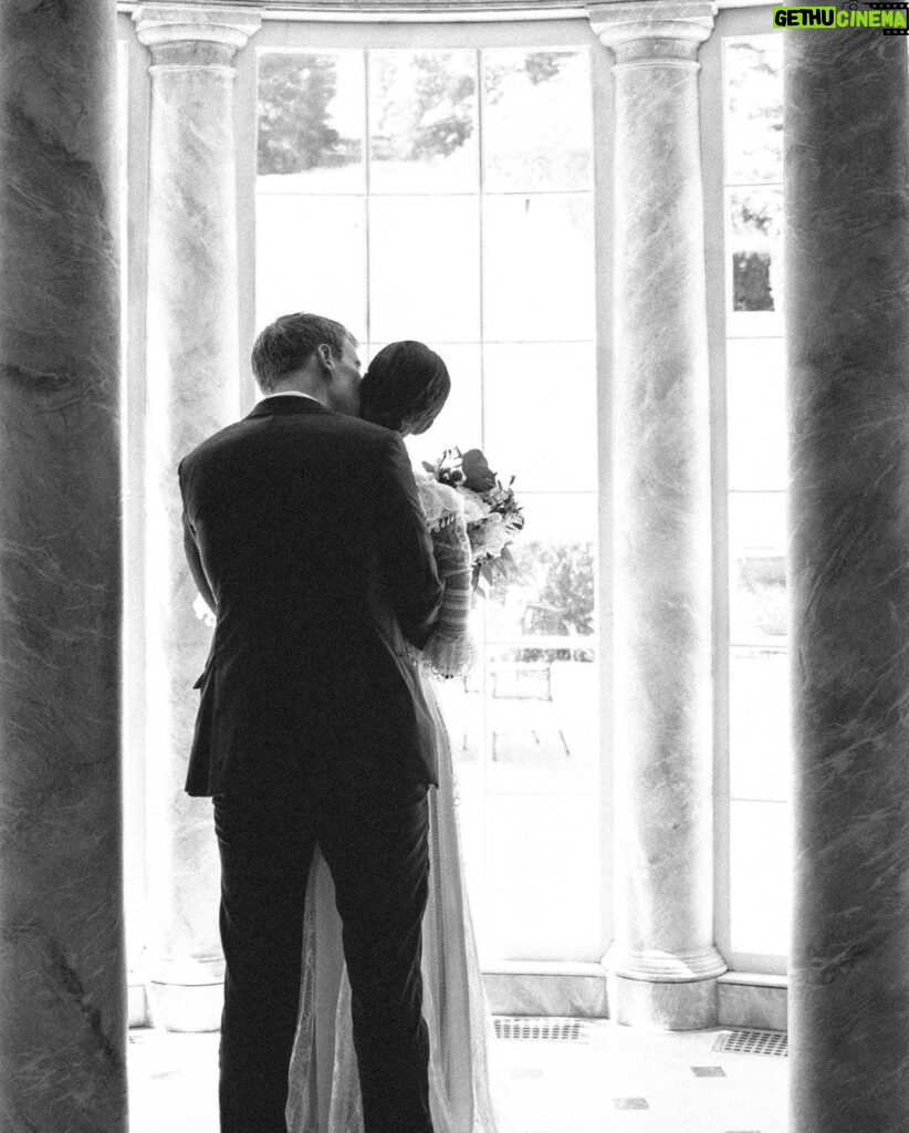 Candace Owens Instagram - I had never envisioned having a big wedding. I was never one of those girls who grew up dreaming of my wedding day at all. So three weeks before the “big day” we decided, why not have a “small day”? Why not get married before the wedding— just you and I? Me, you, our wedding planner, a pastor, a chapel, and a white skirt in serious need of a hem. August 6th, 2019. A perfect day. To our amazing wedding planner who got the call 48 hours in advance and made this day perfect— you were a perfect, best man, groomsmen, maid of honor, bridal party, mom and dad on that day. Dickie Morris @justalittleditty To my forever-photographer who always shows up, we love every image, and couldn’t have done this day without you. @mikealexanderlerner And to Pastor @davidnasser, for keeping our secret and surprising us with an acoustic group to sing our favorite song as I walked down the aisle— thank you for making our “small day” unforgettable. Only one regret coming out of the first year of marriage: that I didn’t meet and marry my husband sooner. I never imagined life could be this happy. Trump Winery