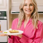 Candice King Instagram - Is the key lime juice worth the squeeze? Your damn right it is 😜 hang with me while I bake a key lime pie for my birthday and stumble into revealing some little known facts and hidden talents of yours truly 🍒 links up top to subscribe to my YouTube channel ✌️(I will now spend the res of the day overthinking about how I feel ridiculous asking people to subscribe to my YouTube channel)