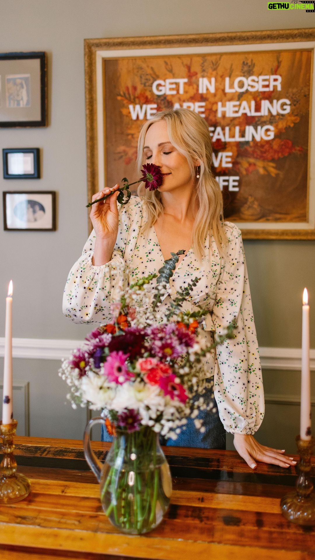 Candice King Instagram - Just slowly working my way to becoming Sports Illustrated Swimsuit cover model @marthastewart48 one flower arrangement at a time