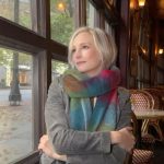 Candice King Instagram - Stay MERRY and BRIGHT and COZY in my new @asuperbloompod scarf ❄️ Shop for one more week with @merchbyblankclo and link up 🔝 ❄️ ☕️