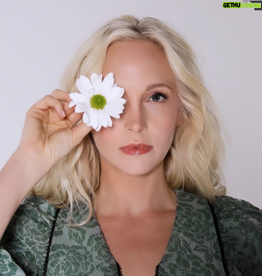 Candice King Instagram - I spy @asuperbloompod on YOUTUBE π Link in my LinkTree β¬οΈ Watch A Superbloom Podcast interviews now π± And donβt forget to comment, like, and SUBSCRIBE π (is that how the kids say it? Did I do that right? π) #asuperbloompodcast