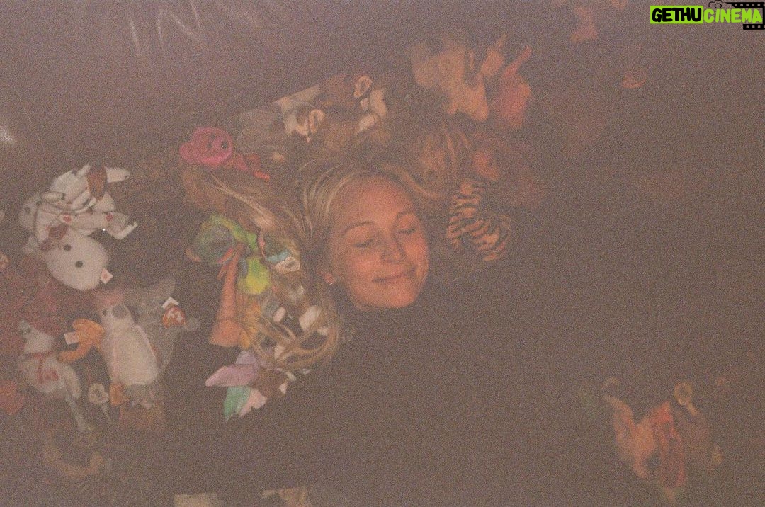 Candice King Instagram - A Mommy & her Beanie Babies ♥️ 🎞️ film came in from December Childhood