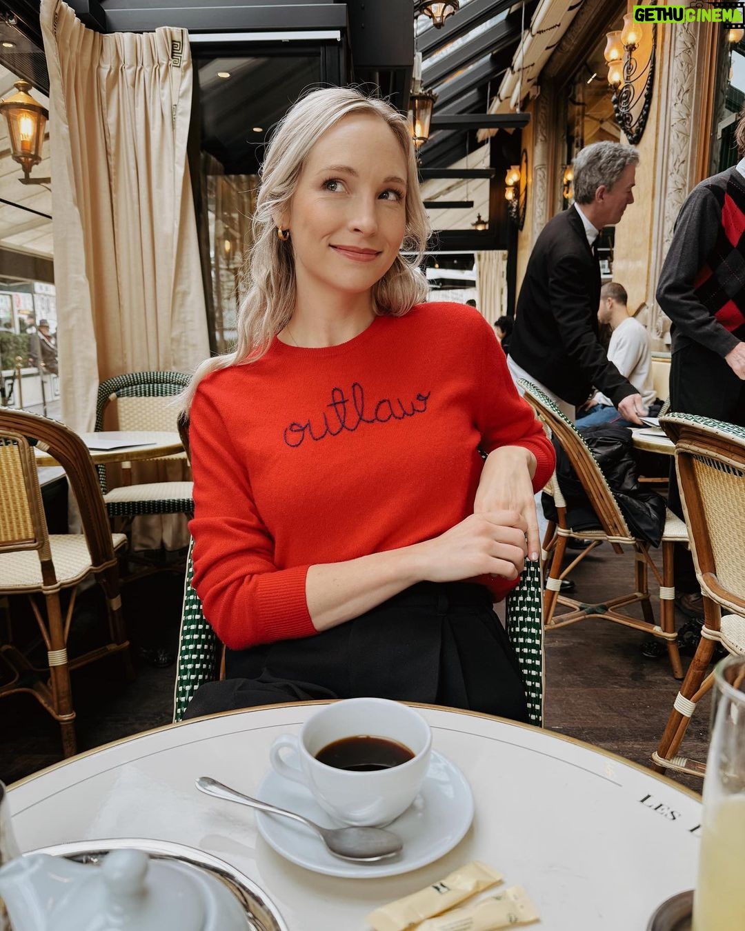 Candice King Instagram - ☕️ Les Deux Magots