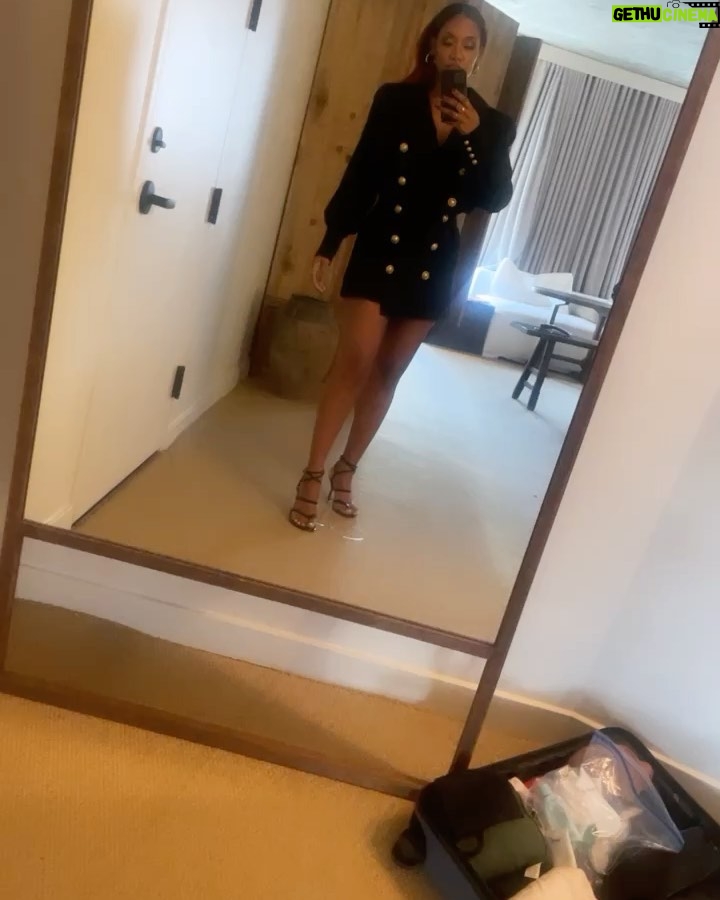 Candice Patton Instagram - The @hollywoodreporter Women in Entertainment Breakfast this week was beyond inspiring. Still get goosebumps thinking about it. Thanks for having me!#womeninentertainment #1619project Los Angeles, California