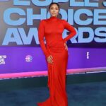 Candice Patton Instagram - Lady in red @ #peopleschoice. Thanks to fans for the nom! 8 years later and we still feel the love! 💃🏽🌹 Los Angeles, California