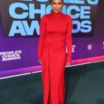 Candice Patton Instagram - Lady in red @ #peopleschoice. Thanks to fans for the nom! 8 years later and we still feel the love! 💃🏽🌹 Los Angeles, California