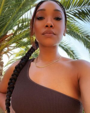 Candice Patton Instagram - Lara Croft vibes