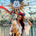 Candice Patton Instagram - So much gratitude for another trip around the sun. Thankful for the lessons. Thankful for the growth. Thankful for the people. Thankful for the love. Excited and eager to see what this next year brings. Onward! 💫 love you all! ❤️ Los Angeles, California
