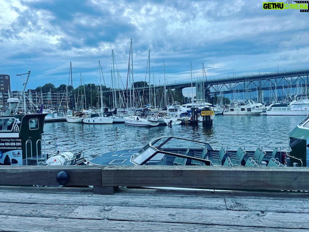 Candice Patton Instagram - 🥓 Vancouver, British Columbia