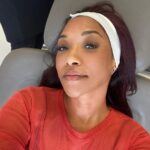 Candice Patton Instagram - Super happy to be back in LA! It’s been tooo long @drghavami ! Was so happy to get in and try the Potenza laser (Radio frequency + micro needling) to rejuvenate my skin, boost my collagen, target my dark spots and tighten the skin! Just the TLC my skin needed after a long shooting season! 😘 I was red for the rest of the day but fairly painless tbh! 🍅😌 Beverly Hills, California