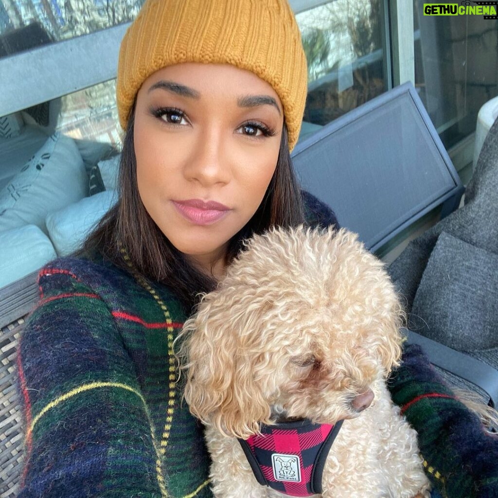 Candice Patton Instagram - let me tell you bout my best friend