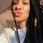 Candice Patton Instagram - soul food. big mood. mild attitude.