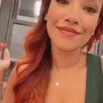 Candice Patton Instagram - My last day! 🎬Who’s ready for the holidays? 🎄🙋🏽‍♀️ Gifts are not my love language but I’m trying ! 🎁