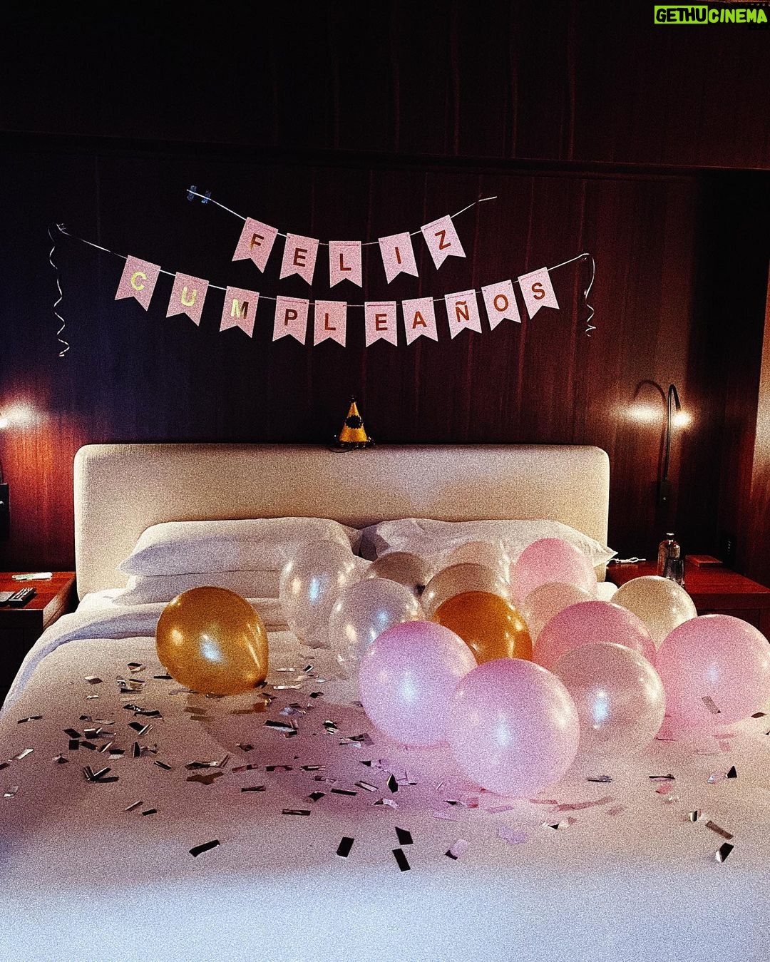 Candice Patton Instagram - Another year! Thank you God. Every year I become more and more grateful for so many things but honestly just to wake up is such a gift. Growing older is a privilege denied to many. My brown eyes pop open and I often say quietly, “thank you”. Thank you for another shot. Thank you for grace. Thank you for love. 🎉 It’s a great day to be alive and I love you. ♋️ thank u for the birthday love yesterday 💫