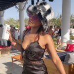 Candice Patton Instagram - 🌴 just a girl having a good time 🙃 Palm Springs, California