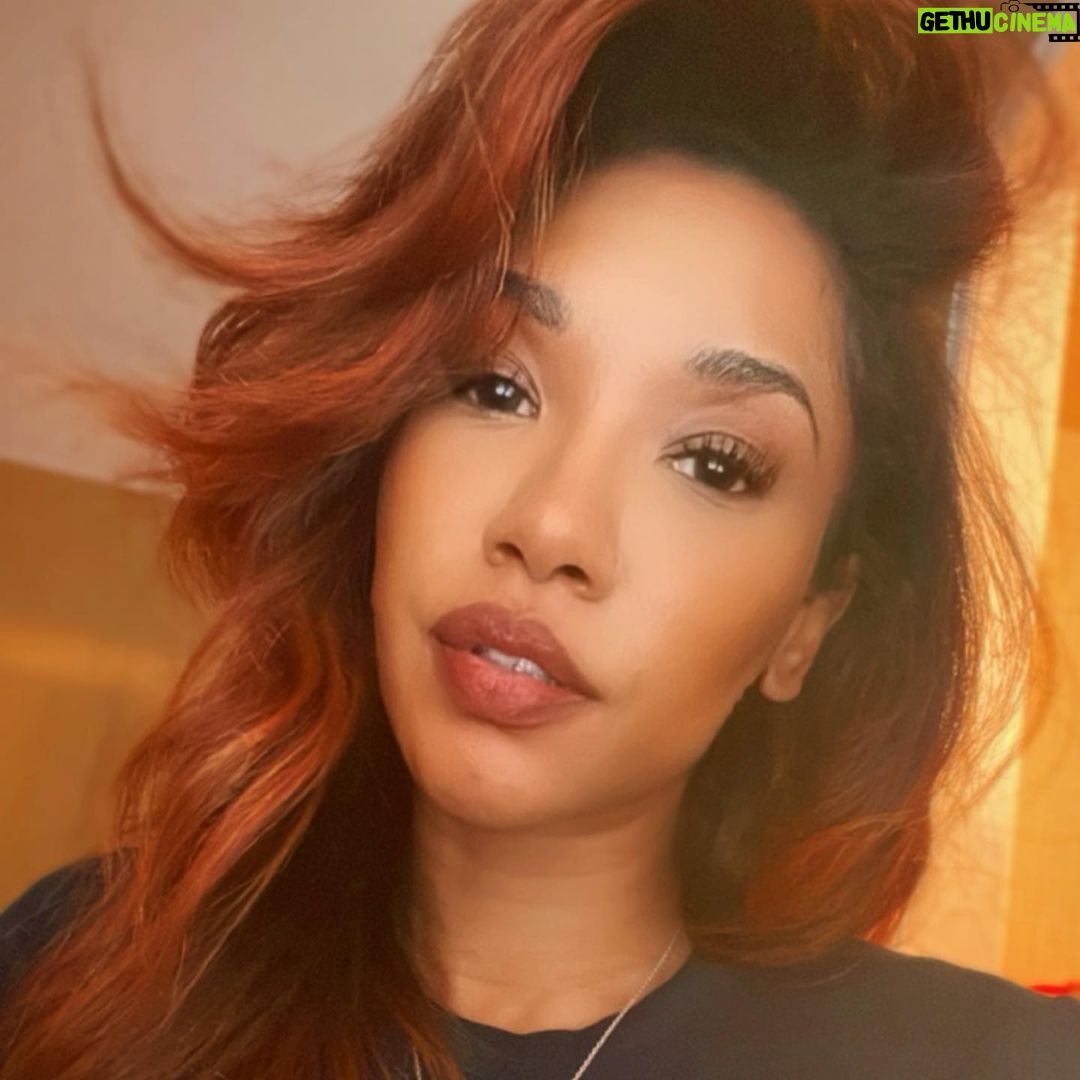 Candice Patton Instagram - 👶🏽MS>TX>LAVAN👩🏾🦰 iloveuhaveabeautifulweek Vancouver, British Columbia