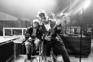 Carlos PenaVega Instagram - My little mini me wanted to dress like daddy all day :) Thanks Columbus, OH for an epic show!! You guys were LOUD!! #cantgetenoughtour