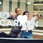 Carmen Aub Instagram - El 3 crea una estructura. El 3 tiene Mente, Cuerpo y Alma. GRACIAS a todo el equipo que hace esto posible, por creer en mi, escucharme, darme voz y dejarme soñar con romper estigmas y comenzar conversaciones para tener un mundo más empatico y personas más auténticas y libres, empezando por mi, gracias por inspirarme, por ser fuentes de sabiduría y hacerme evolucionar. Gracias por ayudarme a crecer profesionalmente y personalmente. Gracias por tener siempre una sonrisa y un SI en esas largas jornadas, gracias por cada aportación y gracias por darme el valor de arriesgarme a que yo también crea que si puedo! No puedo pedir más!! #ConCarmen #VocesDeE PRÓXIMAMENTE por @eonlinelatino Aquí solo algunos de los que forman parte de esta gran familia: @marcellocoltro @rubendgaxiola @esmanchita @joebonillaoficial @ilceporrasmakeup @vaniamaquillaje @enricobompani @wmaciel1 @leo.linko @ivansikic @aubters