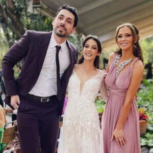 Carolina Miranda Instagram - Festejando la felicidad y el amor de @okaginer y @nachored 🥰❤️ los amo familia por elección !!!! @alexolivag @gustavomelofit 💃🏻🪩🕺

👗 @luremoficial @martiespinooficial