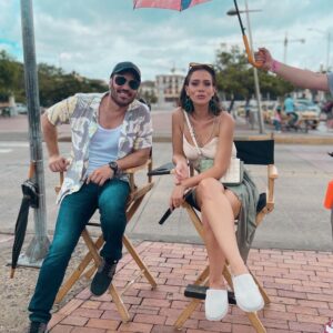 Carolina Miranda Instagram - Que gozadera en Colombia dentro y fuera de set!!! 🇨🇴❤️🔥🎬🤩 #PerfilFalso @lincpal @rodolfosalas03 @felipelondonoo @mauriciohenao_ @lamuelagonzalez