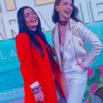 Carolina Miranda Instagram – Premiere de @infelicesparasiempremx les aplaudo a todos su trabajo que hermoso verlos 🫀🙌💫 26 de Enero sólo en Cines 🤩
