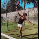 Carolina Miranda Instagram - Les presento a una Carolina feliz !!! 🌺🎾💋🙌💕 Gracias @holidayinntlax por dejarme descansar un ratito ☺️ Tlaxcala, Mexico