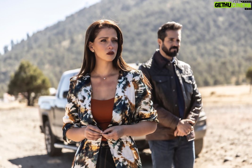 Carolina Miranda Instagram - Y a los que no han visto LMDD primer temporada pónganse al corriente porque ya tenemos fecha de estreno de la segunda 😱😱🤩❤️🎬 18 de Octubre nos vemos por @vixplus #VixPlus #lamujerdeldiablo yo también necesito saber que va a pasar con Natalia 🫣🎬🇲🇽