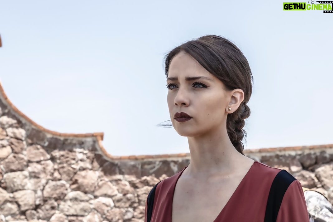 Carolina Miranda Instagram - Y a los que no han visto LMDD primer temporada pónganse al corriente porque ya tenemos fecha de estreno de la segunda 😱😱🤩❤️🎬 18 de Octubre nos vemos por @vixplus #VixPlus #lamujerdeldiablo yo también necesito saber que va a pasar con Natalia 🫣🎬🇲🇽