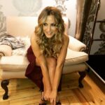 Caroline Flack Instagram - Broadcast Awards tomorrow !! Love Island up for two gongs... good luck team @loveisland ❤️❤️❤️