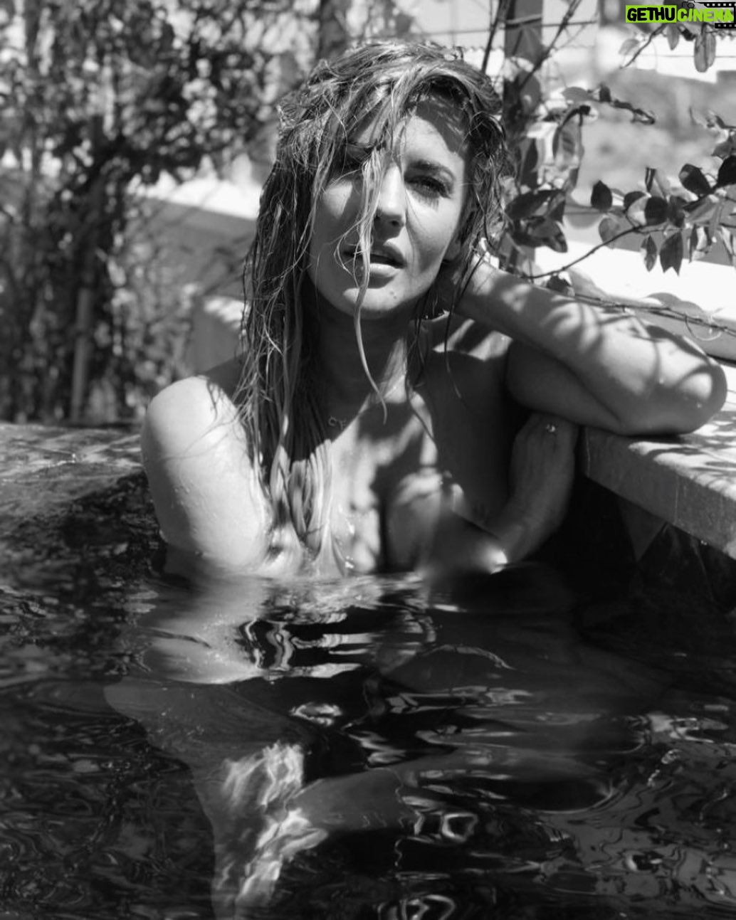 Caroline Flack Instagram - Shootin @gemflossi