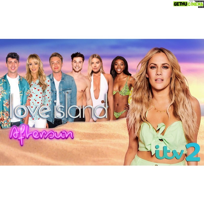 Caroline Flack Instagram - BIGGGGGG SHOW tomorrow .. big big big ❤️❤️❤️