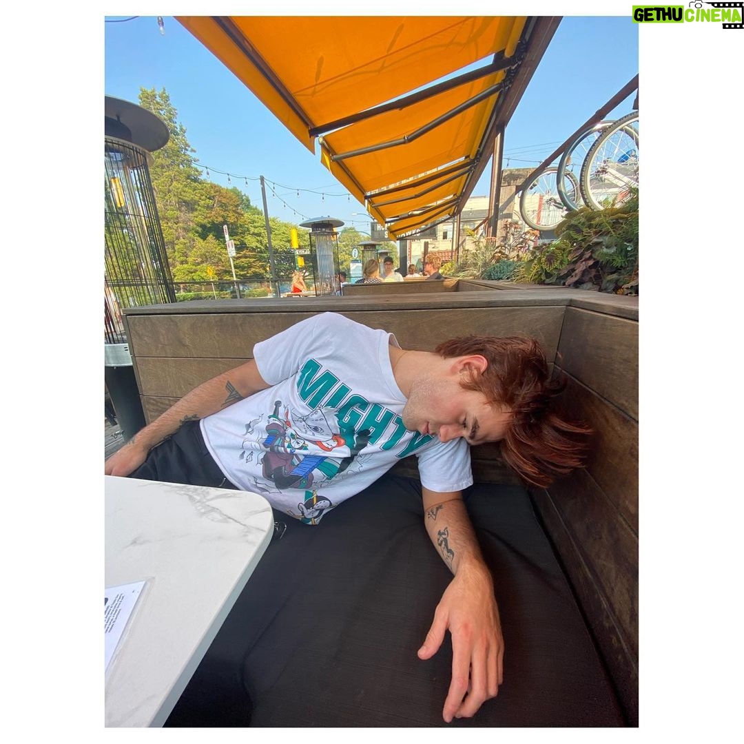 Casey Cott - 502.5K Likes - Summer