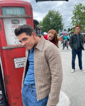 Casey Cott Instagram - Year 6 😳
